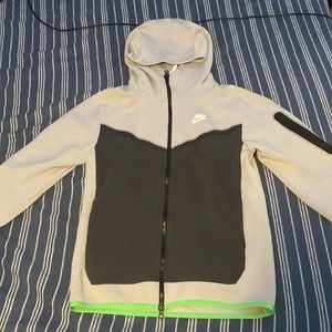 Nike tech fleece